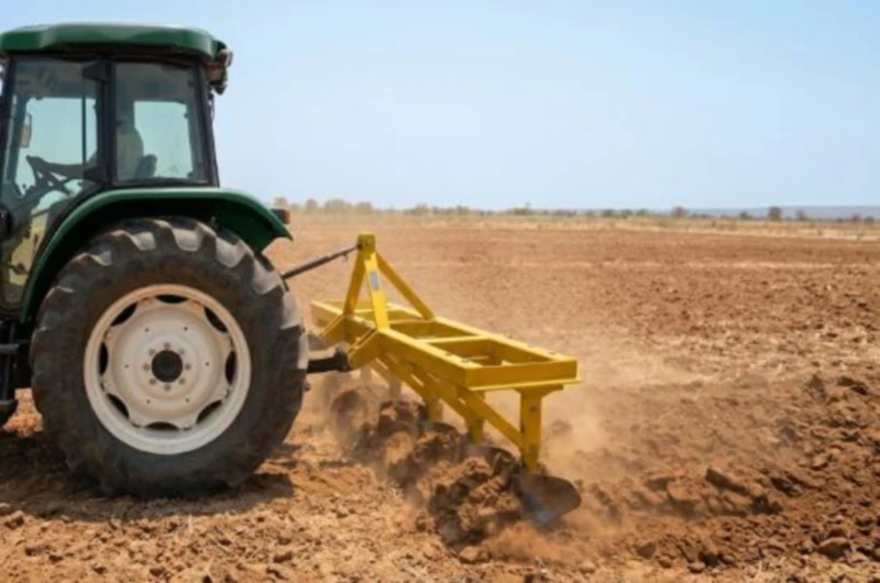 R-580 Potato Furrower Application Scenarios: Commercial Potato, Contracting, Root Crops & Hilling R-580 Potato Furrower application scenarios – commercial potato ridging, agricultural contracting, root crop production at scale, and post-emergence hilling